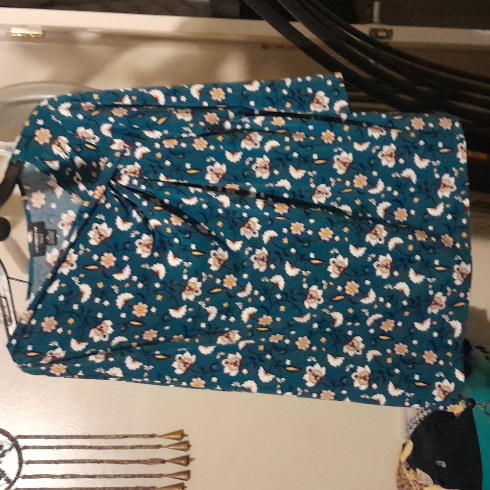 Woman's shirt Liz Claiborne career woman 0x